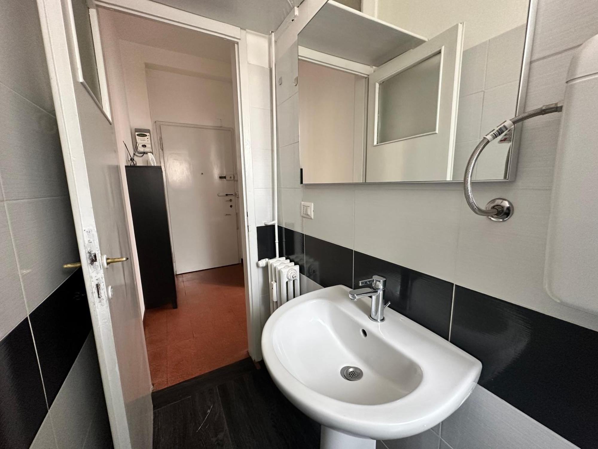 Apartment For Work And Leisure Милано Екстериор снимка